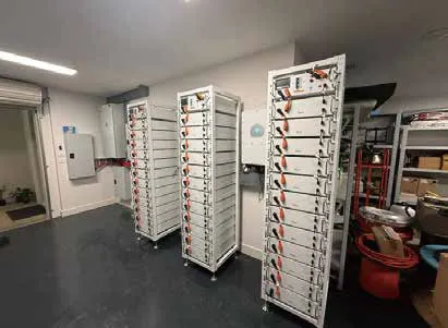 Three SUN-29.9K-SG01HP3-AU with 36 BOS-G battery modules, installed in Australia (Deye project photo)